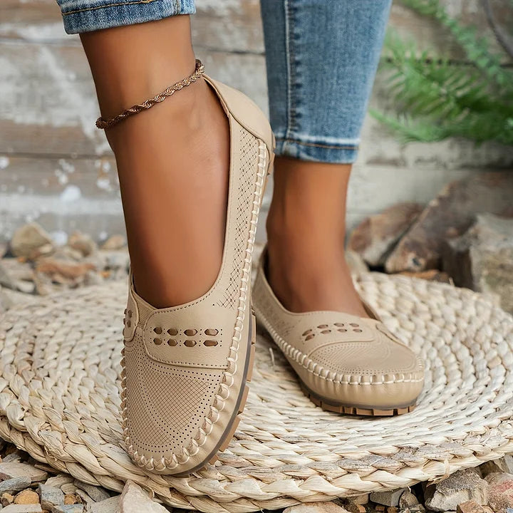 DOROTHEA | Stylish Orthopaedic Shoes