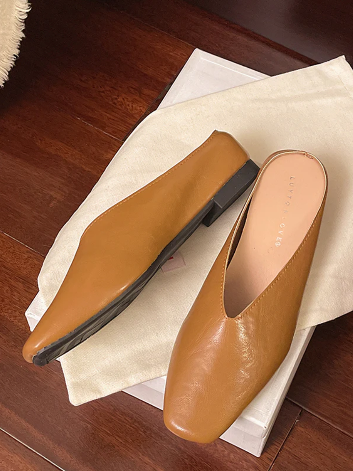 HENRIETTA | Flat Slip-On Shoes