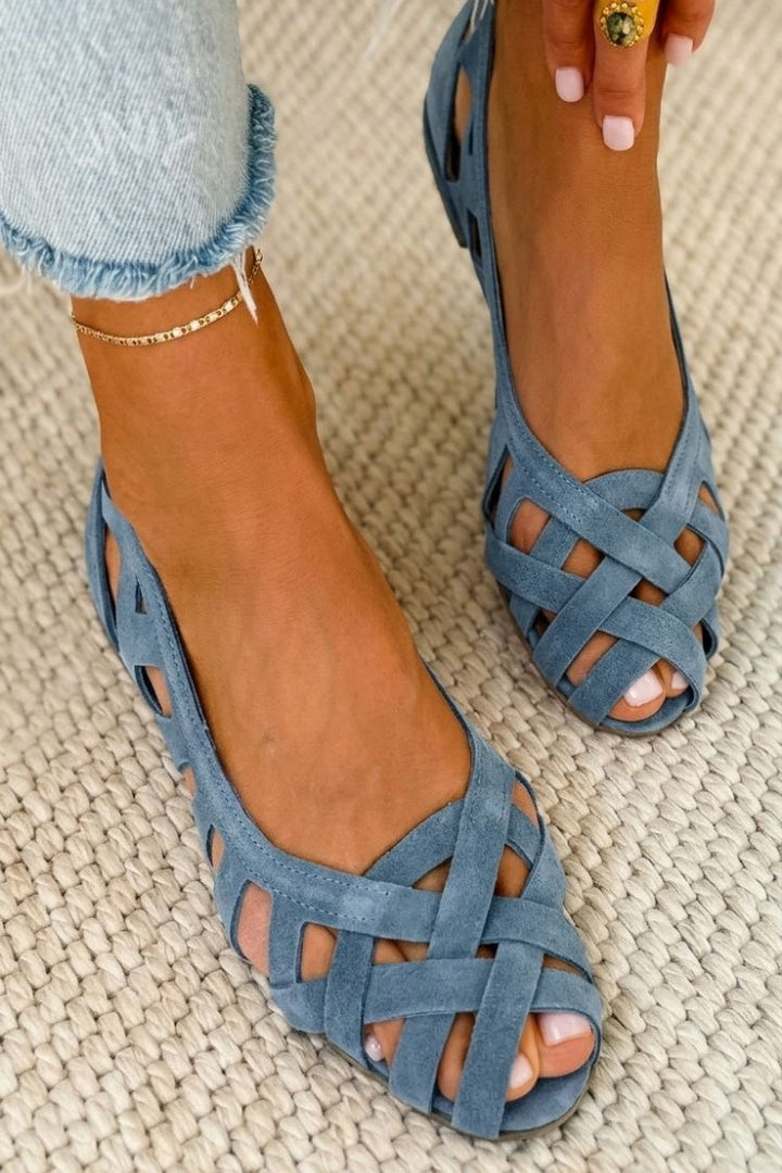 BETTY | Open Toe Flat Cross-Strap Sandals
