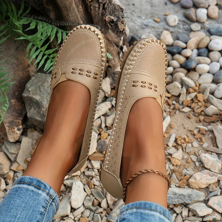 DOROTHEA | Stylish Orthopaedic Shoes